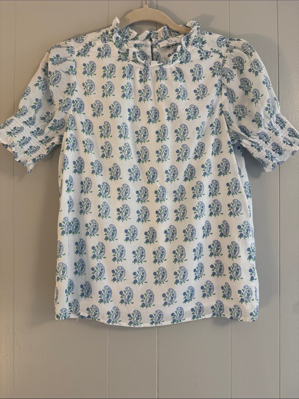 Women’s J. Crew smocked puff sleeve blue white paisley floral top size XS